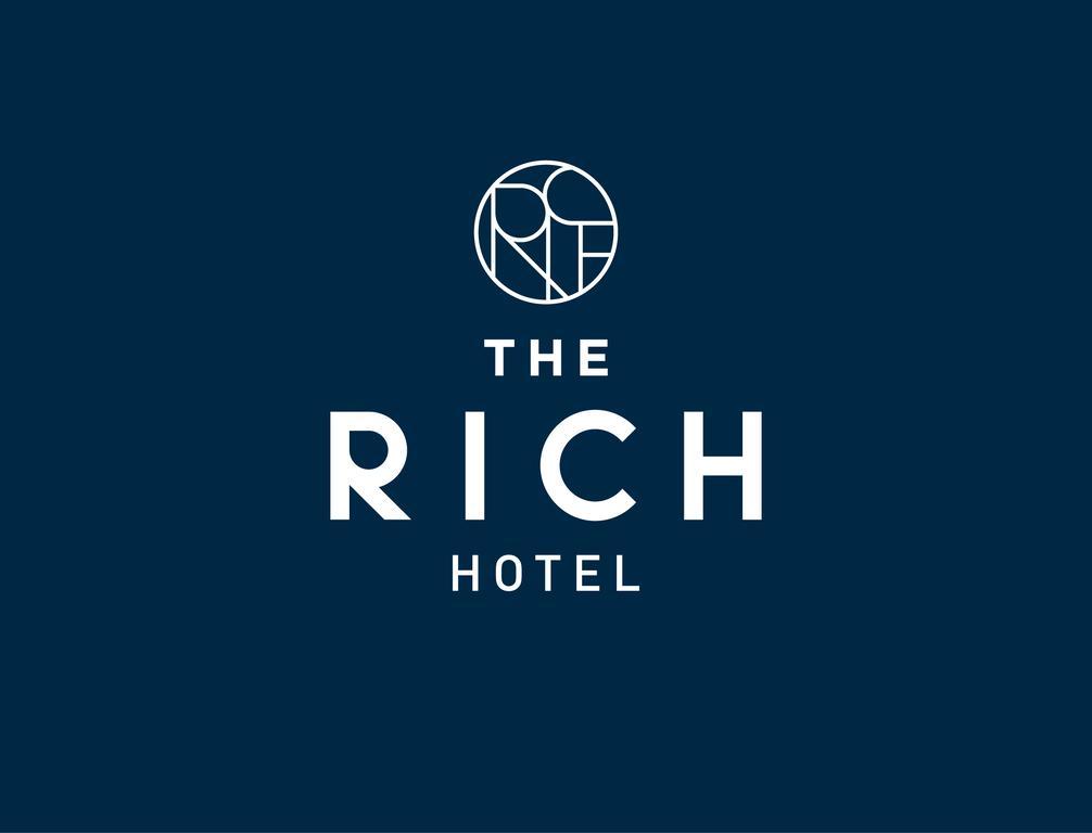 The Rich Hotel Nakhonratchasima Exteriör bild