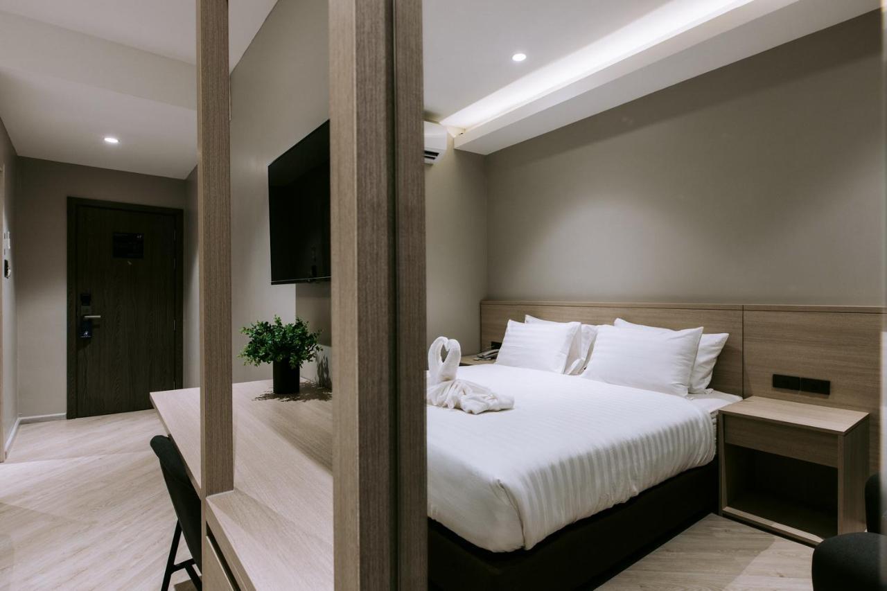The Rich Hotel Nakhonratchasima Exteriör bild