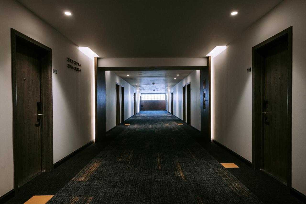 The Rich Hotel Nakhonratchasima Exteriör bild
